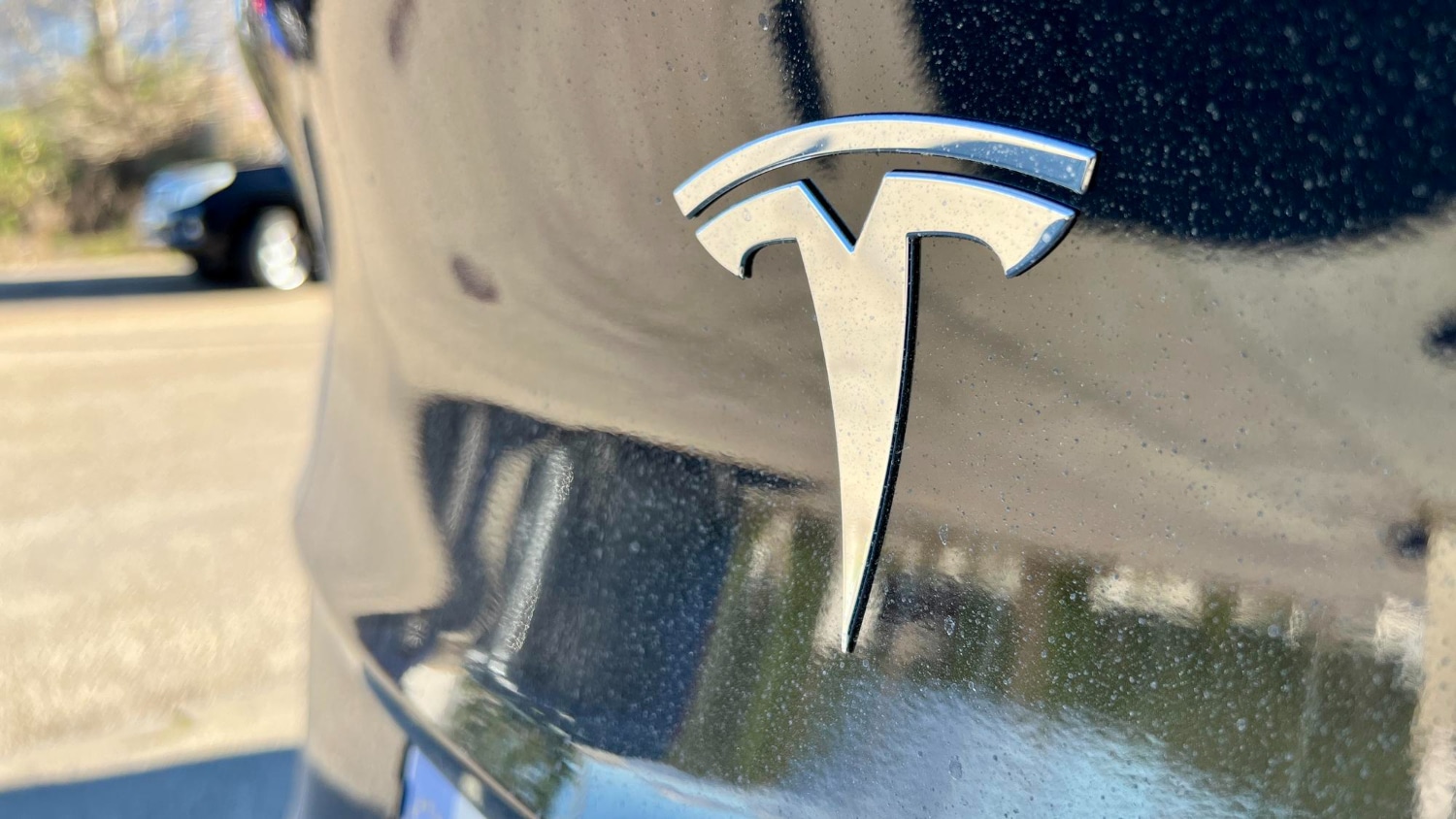 Tesla vende carros que prometia usar como táxis autônomos